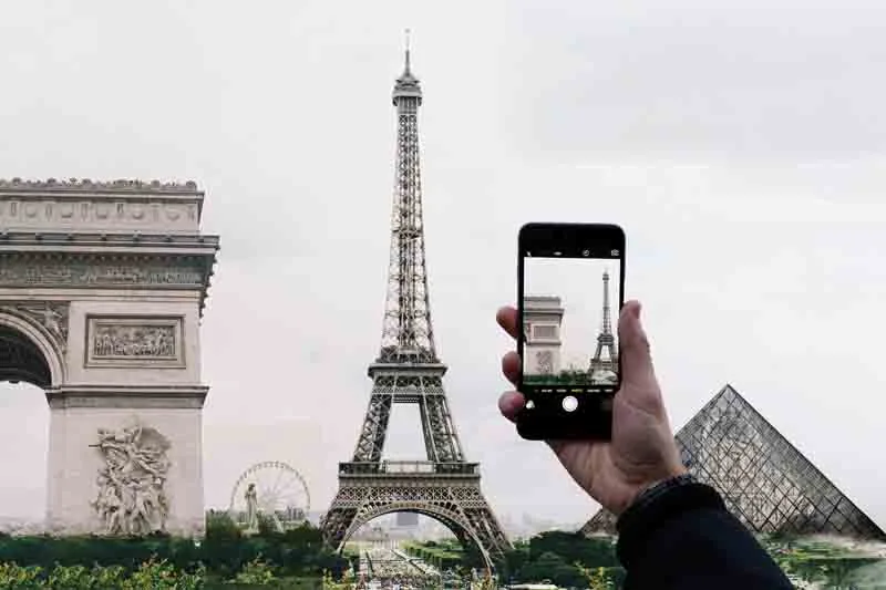 Travelling to Paris